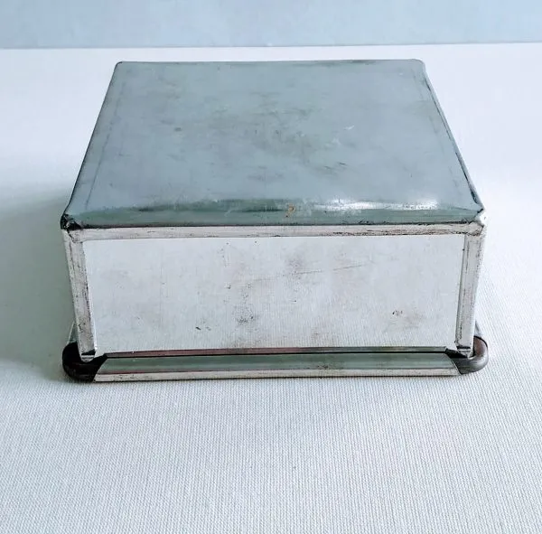 5" Square Cake Tin - Image 3